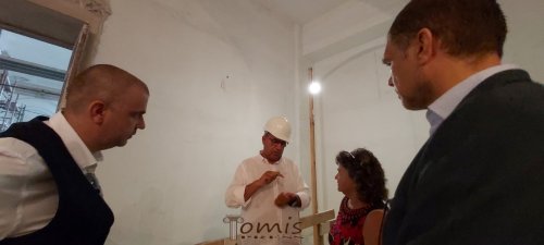 Cazinoul parțial descoperit