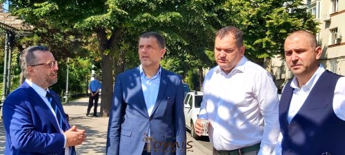 Cazinoul parțial descoperit