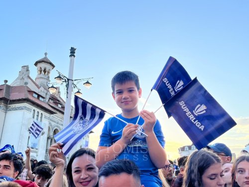 Titlul de campioană câștigat de Farul a fost sărbătorit de fani în Piața Ovidiu