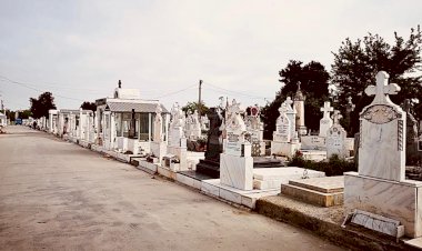 De astăzi, accesul în cimitire este permis