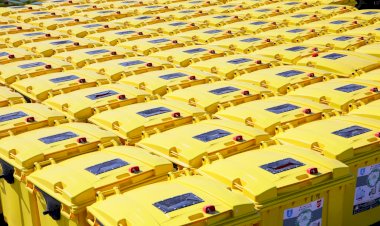 Sute de containere destinate deşeurilor vor fi montate la platformele din Constanţa