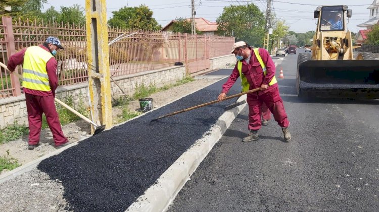 Tot mai multe străzi din cartierul Palazu Mare sunt modernizate