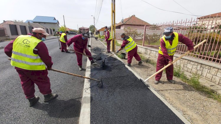 Tot mai multe străzi din cartierul Palazu Mare sunt modernizate