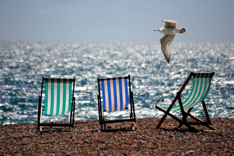 Peste 100 de hoteluri de pe litoral așteaptă turiștii