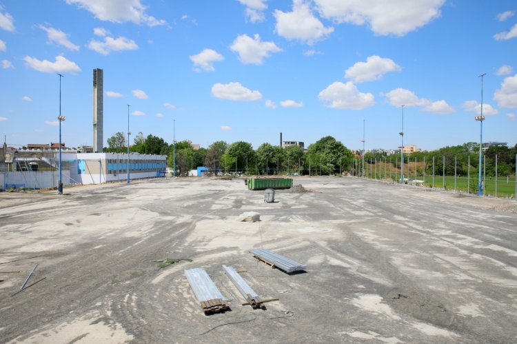 Lucrările continuă pe stadionul „Gheorghe Hagi”