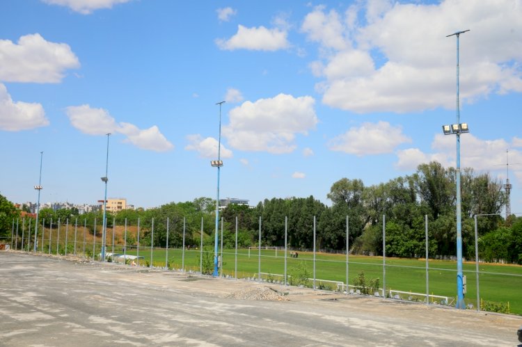 Lucrările continuă pe stadionul „Gheorghe Hagi”