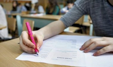 Peste 5.000 de elevi constănțeni susțin simularea evaluării naționale
