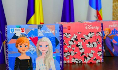 Primăria Constanța distribuie rechizite gratuite pentru școlari și preșcolari