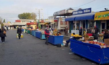 Piețarii din Constanța, mutați în exterior. Ce piețe mai sunt deschise în oraș?