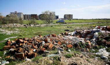 Deșeurile din construcții se depozitează în spațiul amenajat la Poarta 9