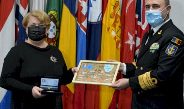 Medalia aniversară a Forțelor Navale Române acordată cu prilejul Zilei NATO în România