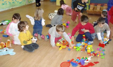 De luni, 35 de grădiniţe din județul Constanța îşi deschid porţile în perioada vacanţei