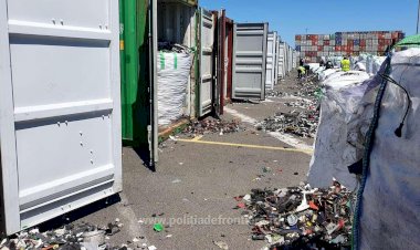 FOTO În Portul Constanța au fost descoperite alte 15 containere cu deșeuri din Germania
