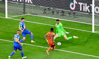 Victorie spectaculoasă a Olandei, 3-2 cu Ucraina