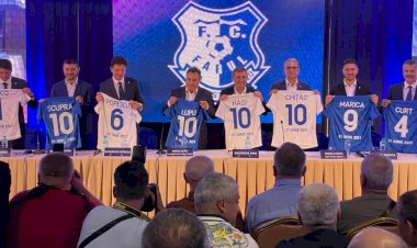 Fotbalul constănţean s-a unit azi sub un singur nume: Farul Constanţa