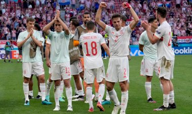 Spania a învins Croaţia după prelungiri, scor 5-3 şi s-a calificat în sferturi