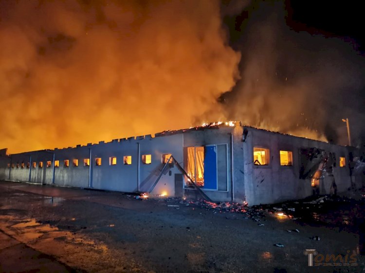 Incendiu puternic la fabrica de pâine din Satu Nou, județul Constanța