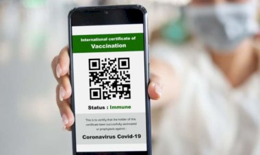 Fără certificat COVID în mall-uri, instituţii şi restaurante, masca de protecţie nu mai e obligatorie în aer liber