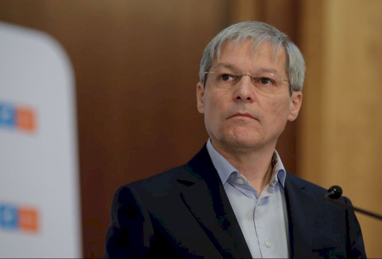 Cabinetul Cioloş a fost respins de plenul reunit al Parlamentului