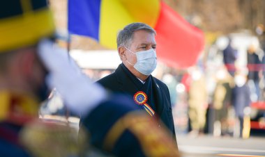 Iohannis, mesaj de Ziua Națională: Nu vom reuși să stopăm această criză sanitară fără solidaritate și unitate