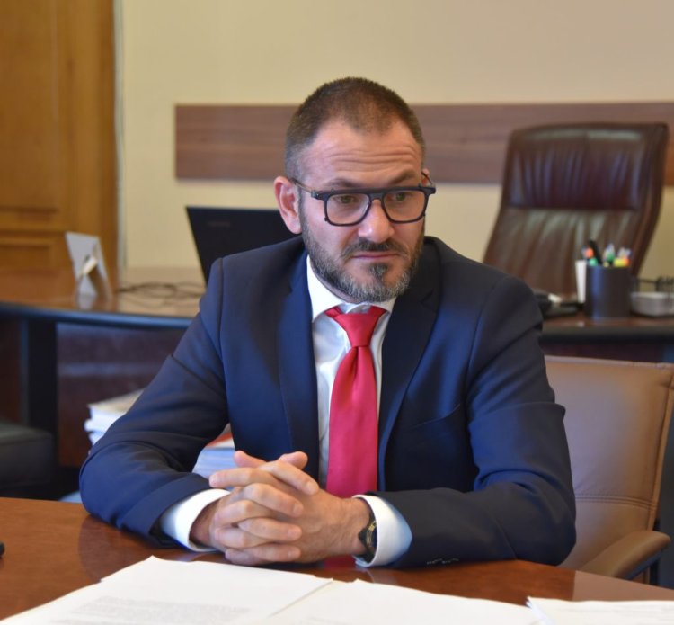 Horia Constantinescu, numit preşedinte al Autorităţii Naţionale pentru Protecţia Consumatorilor