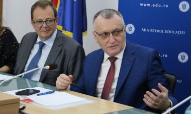 Sorin Cîmpeanu: Ministerul Educaţiei susţine accesul studenţilor la credite BEI