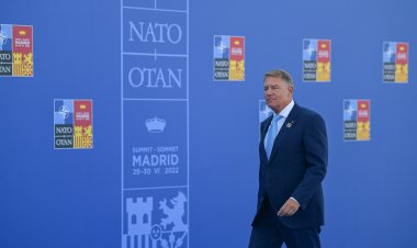 Iohannis: Românii sunt mai bine apăraţi, România este mai bine protejată