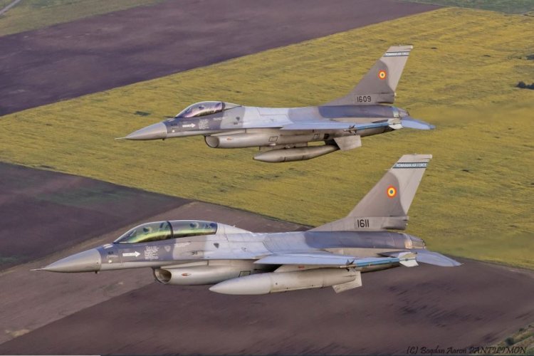 România cumpără 32 de avioane F-16 din Norvegia cu 450 milioane de euro