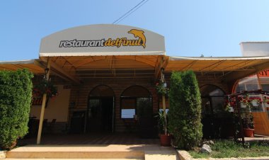 Restaurantul Delfinul din Constanța, închis de Protecția Consumatorilor