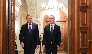 Iohannis: Este nevoie de un număr sporit de militari aliaţi şi de echipamente pe Flancul Estic