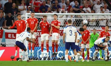 Anglia și Statele Unite se califică în optimile de finală ale Cupei Mondiale