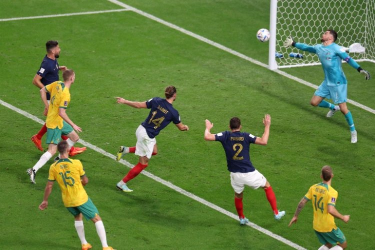 Campioana mondială Franţa a debutat cu o victorie în Qatar, 4-1 cu Australia