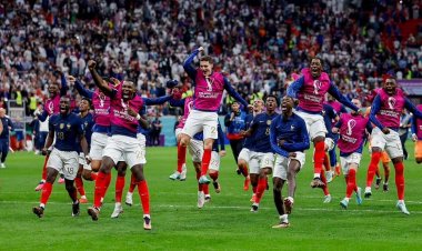 Campioana mondială Franţa a învins Anglia, scor 2-1 şi s-a calificat în semifinale