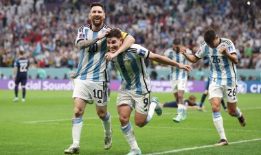 Argentina, prima finalistă a Cupei Mondiale, după 3-0 cu Croaţia