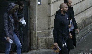 Fraţii Tate, eliberaţi din arest preventiv şi plasaţi în arest la domiciliu
