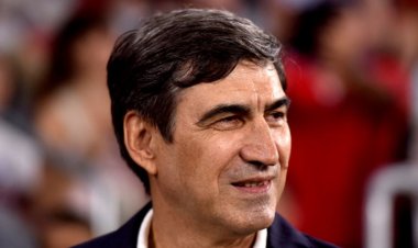 Victor Piţurcă și directorul Romarm au fost reţinuți de DNA