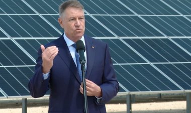 Iohannis: Nu exită nicio gaură, nicio perspectivă tristă. Nu se taie salariile.