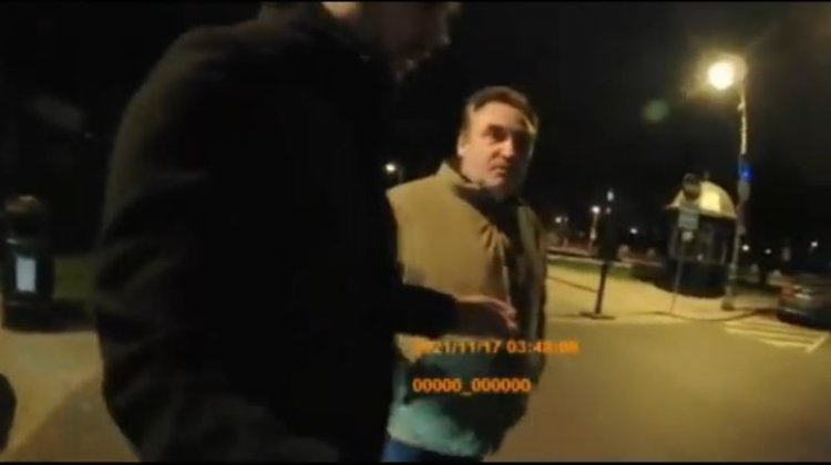 VIDEO Mihai Lupu filmat când înjură, amenință și lovește un polițist: De mâine nu mai ești acolo!