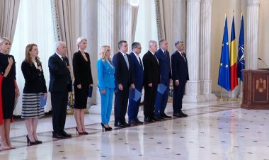 Membrii Guvernului Ciolacu au depus jurământul de învestitură