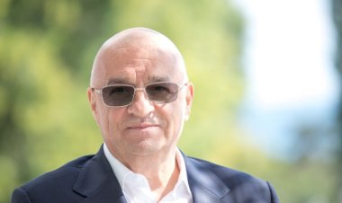 Șeful PSD Constanța Felix Stroe, ridică vile într-o zonă protejată