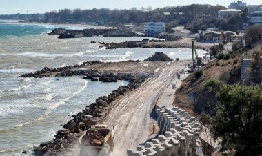 Se extinde plajele din sudul litoralului
