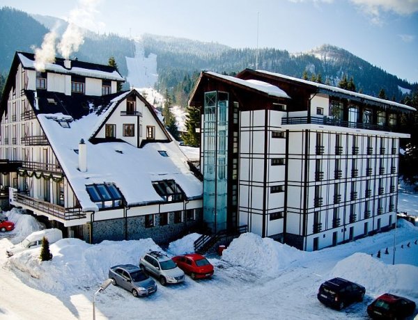 Declinul în utilizarea voucherelor de vacanță s-a accentuat în septembrie 2025