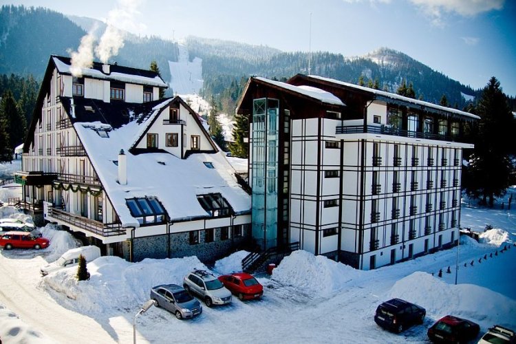 Declinul în utilizarea voucherelor de vacanță s-a accentuat în septembrie 2025