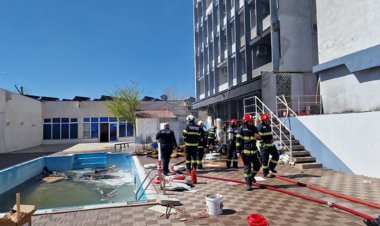 Incendiu la hotelul Parc din staţiunea Mamaia