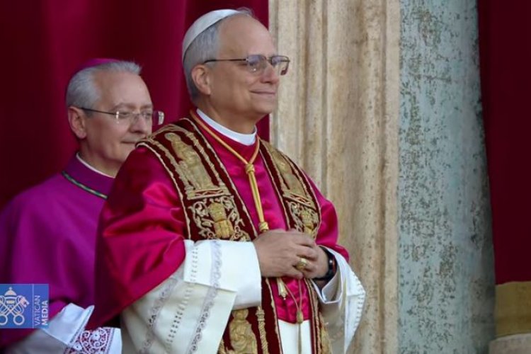 Robert Francis Prevost a fost ales noul papă. Va fi cunoscut ca Papa Leon al XIV&lea
