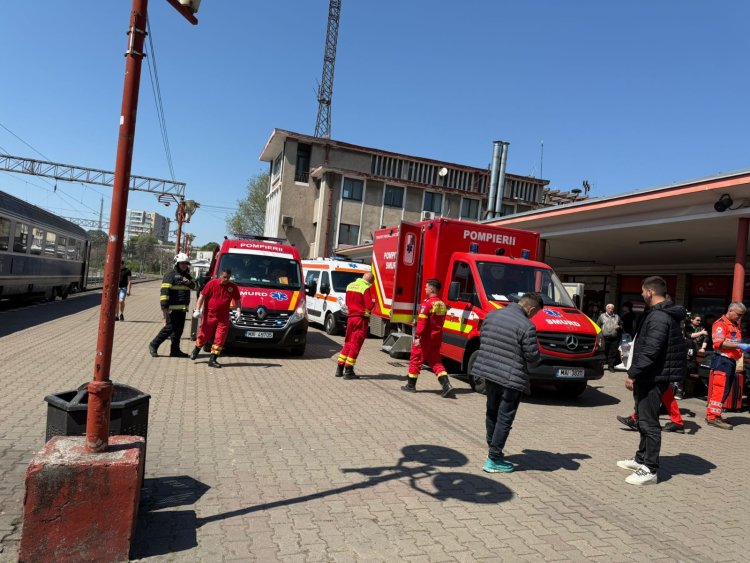 Două trenuri s-au lovit în stația CF Constanța. A fost activat Planul Roșu de Intervenție