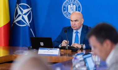 Bolojan: La Ministerul Investițiilor existau angajați care și-au stabilit sporuri de 110 la sută