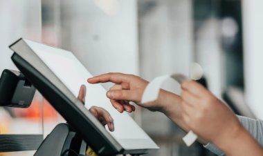 ANAF vrea să-i convingă pe români să ceară bon fiscal la restaurant