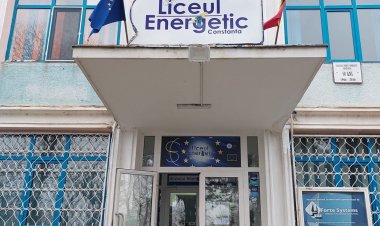 Profesor de religie din Constanța este acuzat că ar fi încercat să corupă sexual doi elevi minori