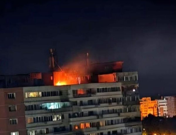 Dronă prăbușită pe un bloc la Galați